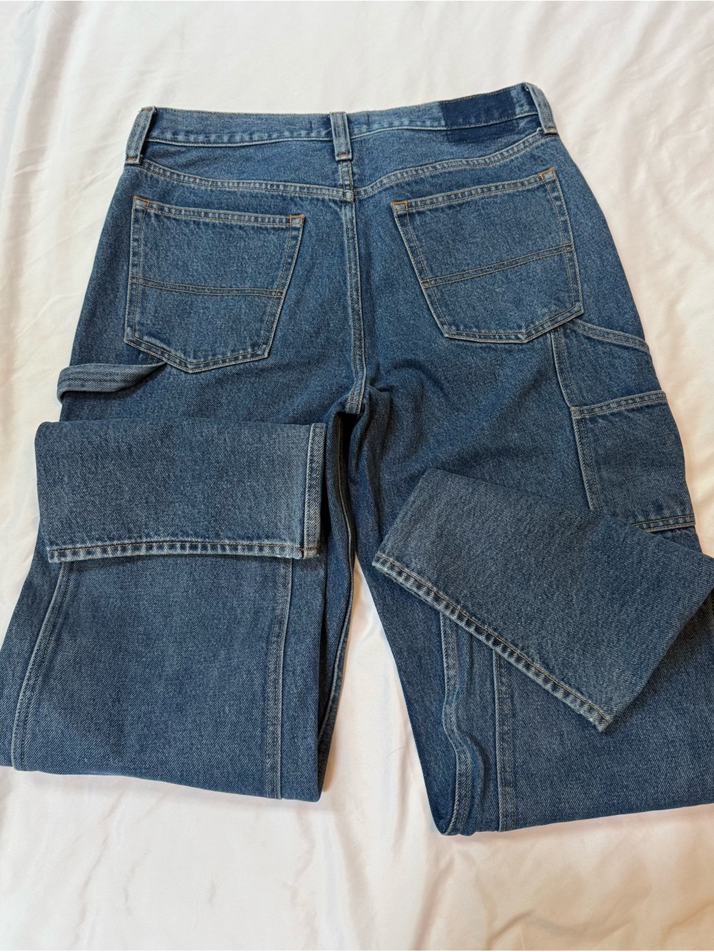 Abercrombie & Fitch Mid Rise Slouchy Jeans - Picture 9 of 12